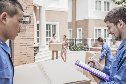 Removal van support for house moves in Bexley